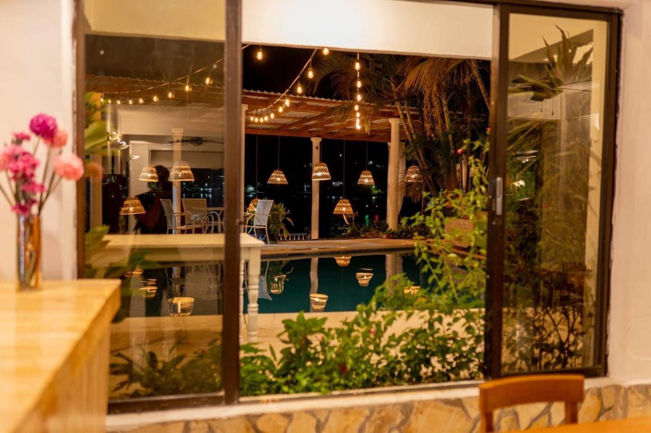 Hotel Sabana فلوريس المظهر الخارجي الصورة