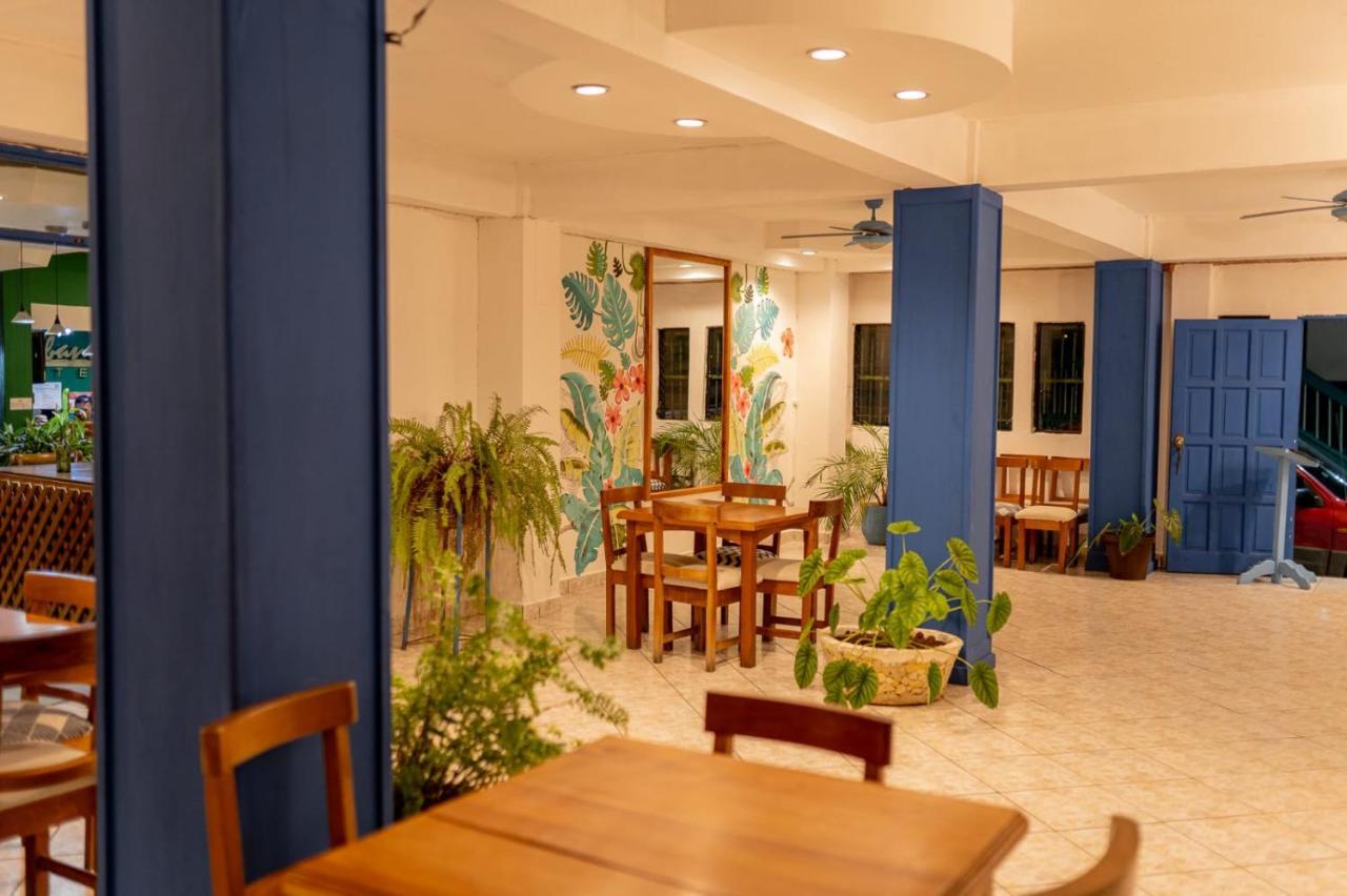 Hotel Sabana فلوريس المظهر الخارجي الصورة