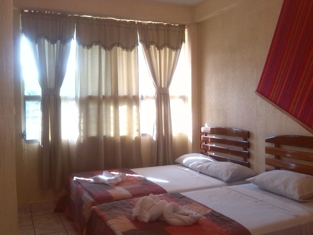 Hotel Sabana فلوريس المظهر الخارجي الصورة